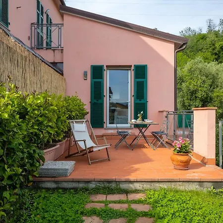 Bellissima Casa Con Vista E Piscina Privata * La Spezia